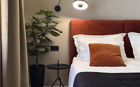 Monvi Luxury Suites Near Bacvice Beach And Old Town