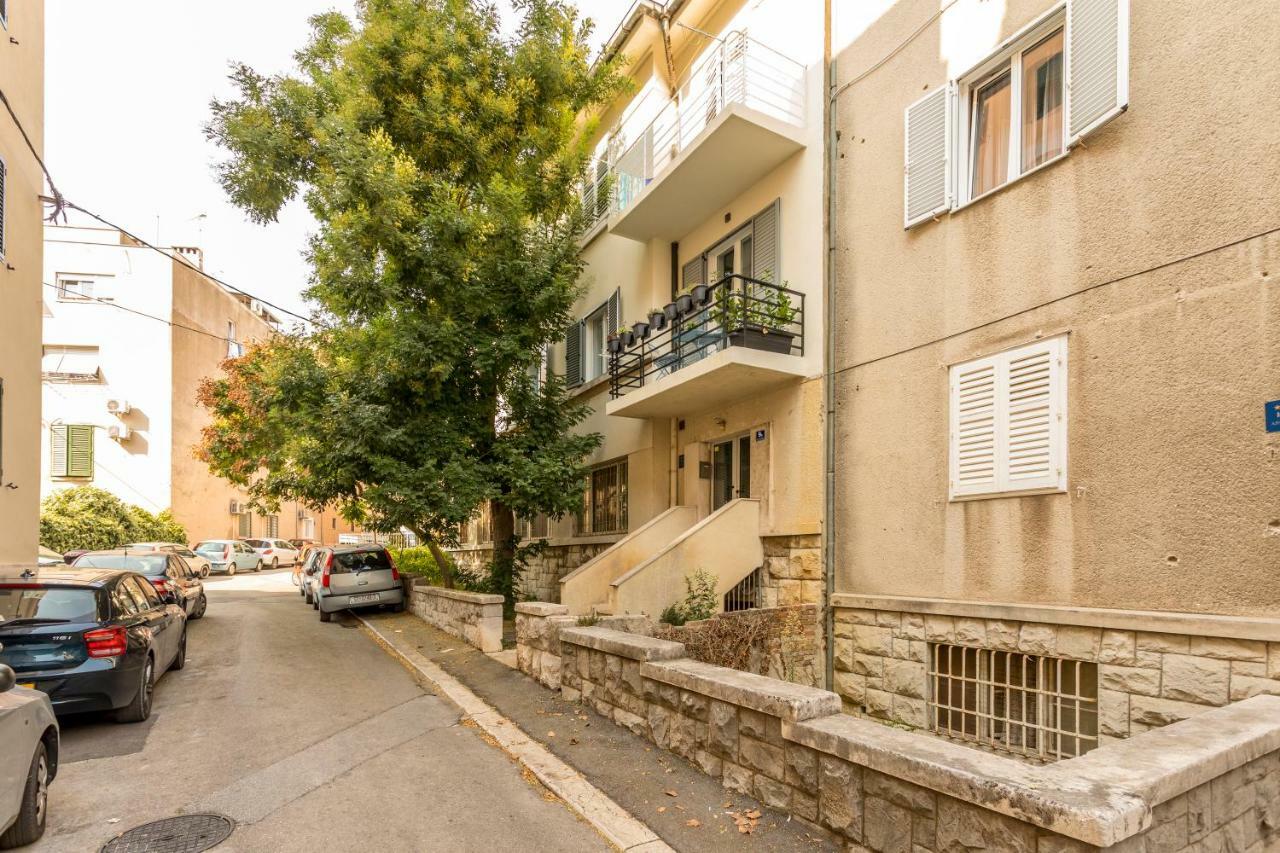 Monvi Luxury Suites Near Bacvice Beach And Old Town Split Exterior photo
