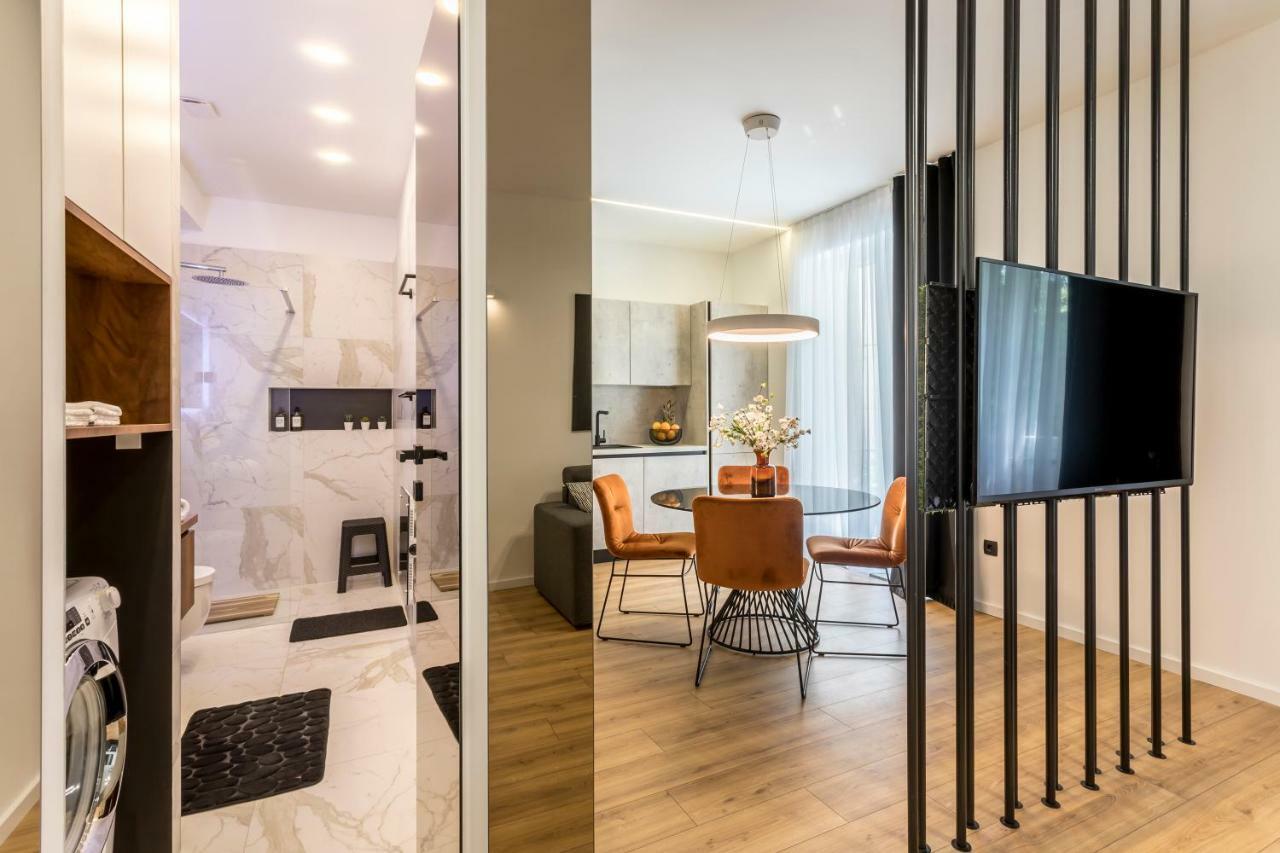 Monvi Luxury Suites Near Bacvice Beach And Old Town Split Exterior photo